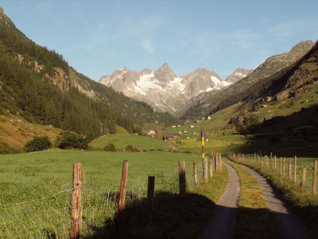 Ferienwohnung Gaestehaus Fuerlauwi Meien ห้อง รูปภาพ